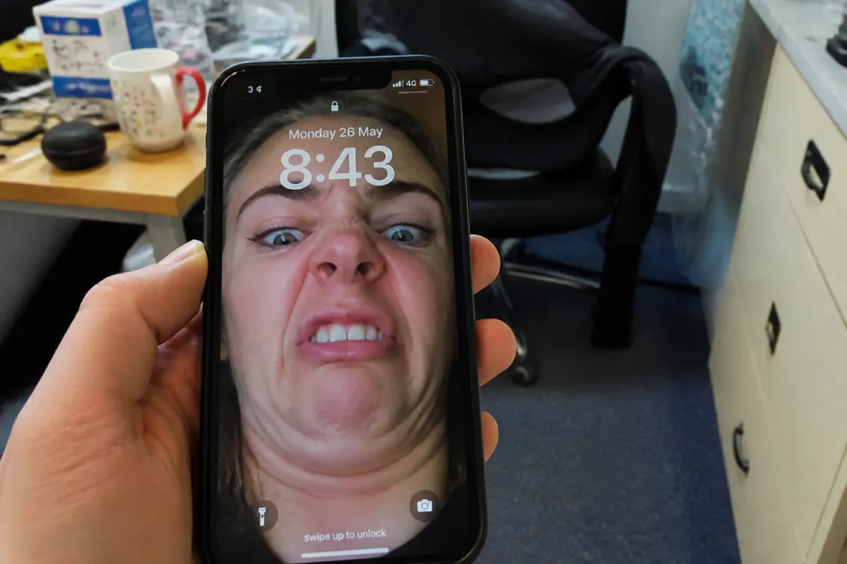 Wallpaper swap