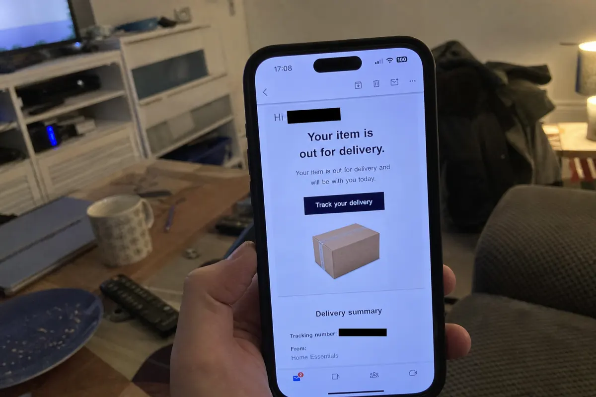 Fake delivery notification